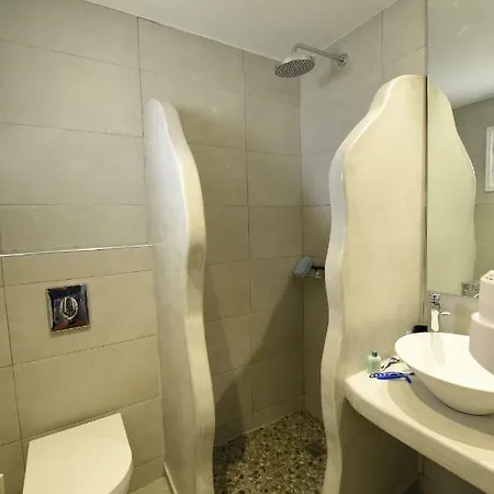 Sunflower Hotel